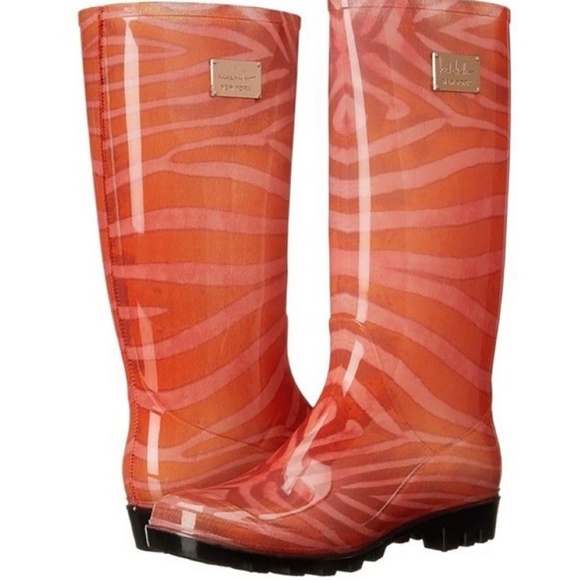 Nicole Miller Rainy Day Boots - Picture 4 of 4